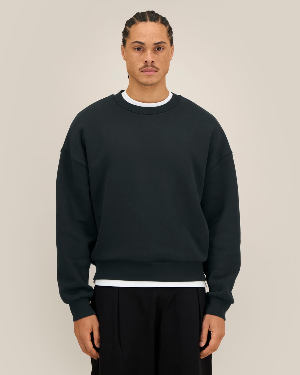 Former – Black